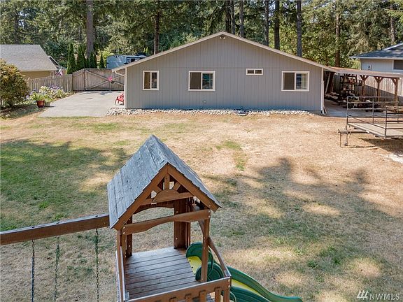 2nd image of 13518 96th Ave NW
