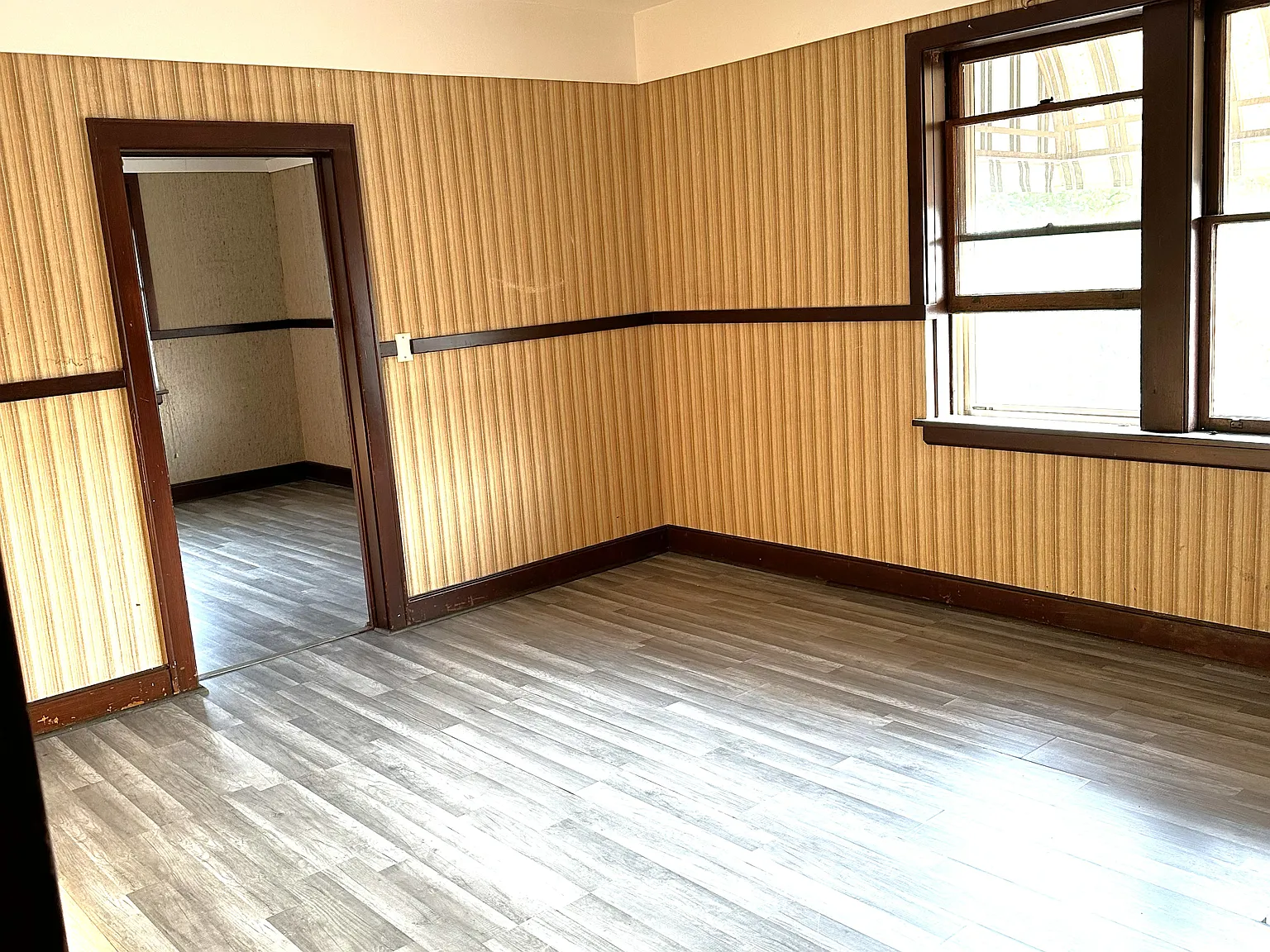 40 Annapolis St W — Photo 4