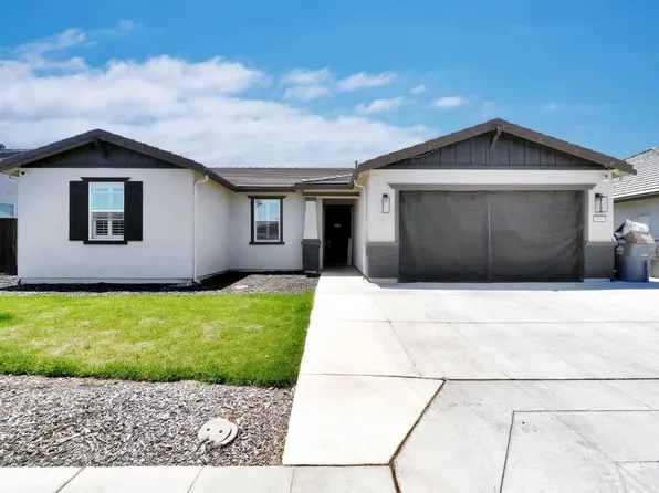 3586 White Sands Dr, Madera, CA 93637