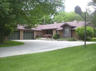 3269 Chamberlain Rd, Buchanan, MI 49107