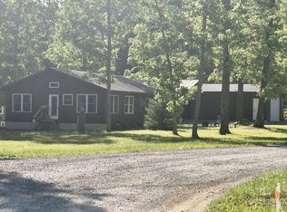 101 Ridge Point Rd, Jamestown, TN 38556