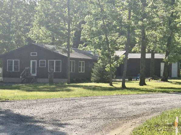 101 Ridge Point Rd, Jamestown, TN 38556