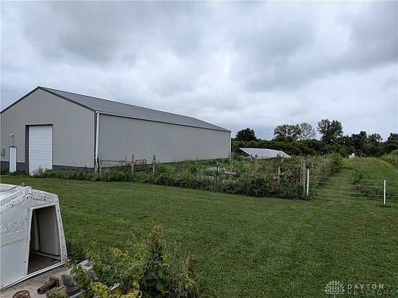 4th image of 2450 Beaver Valley Rd