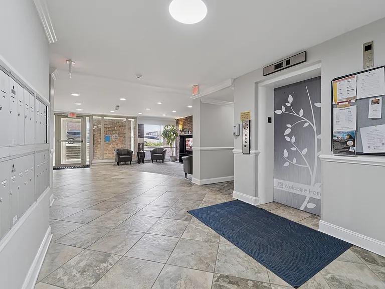 Haverford Court — Photo 26