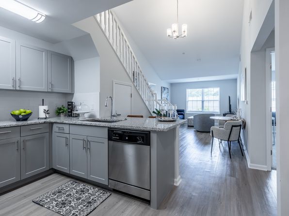187 Paterson Ave #1-107