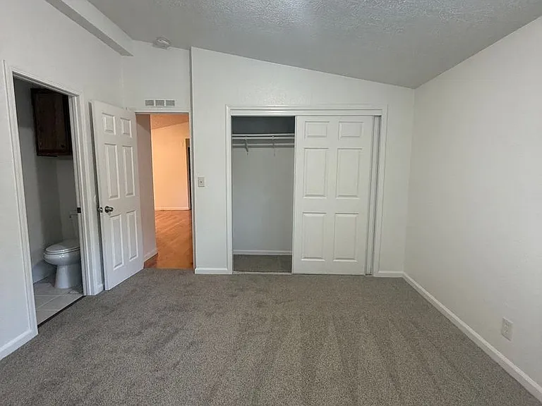 21 Pierson Street — Photo 9