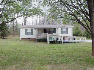 1207 Hoff Ct SW, Lenoir, NC 28645