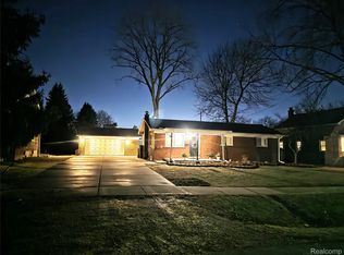 15260 Drysdale St, Southgate, MI 48195