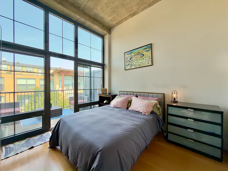 2328 Champlain St NW #420 — Photo 9