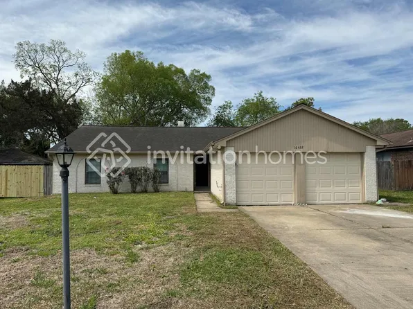 16422 Oxnard Ln, Friendswood, TX 77546