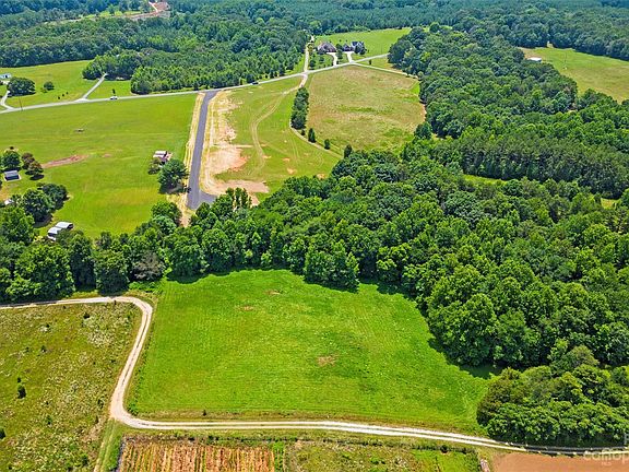 5th image of 6-136 Monbo Meadows Ln