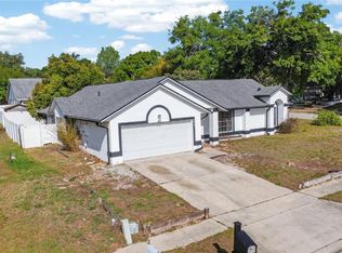 2075 Hedgerow Cir, Ocoee, FL 34761