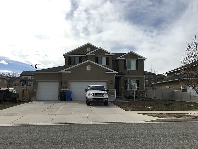 1st image of 13776 S Ari Cir