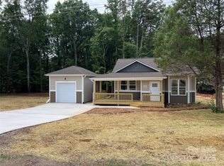 1987 Robert Rufty Ln, Catawba, NC 28609