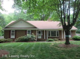 3429 Sunnybrook Dr, Charlotte, NC 28210