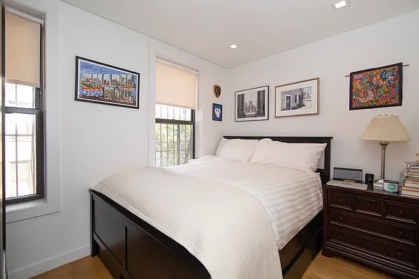 Rented by REAL New York | media 21