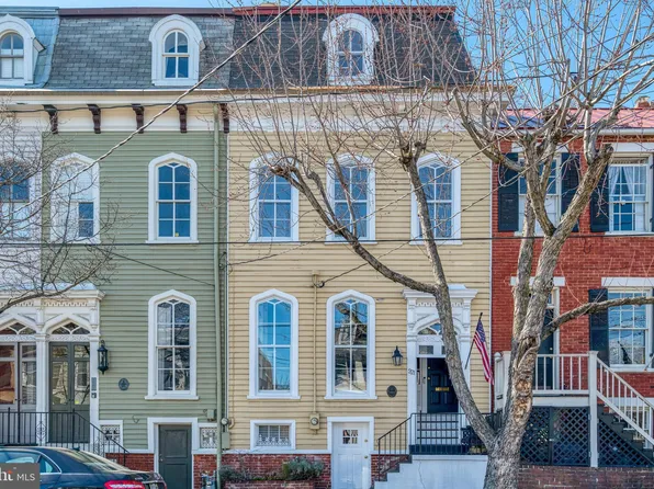 321 S Pitt St, Alexandria, VA 22314