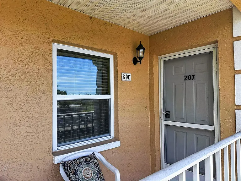 1950 W Crown Pointe Blvd #B-207 — Photo 30