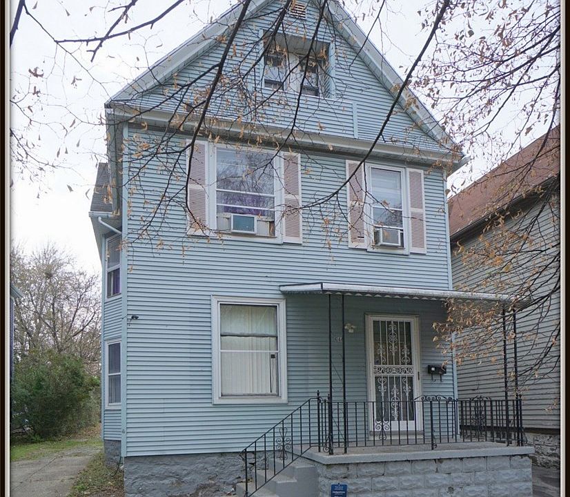 1st image of 644 West Ave