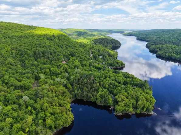 Chemin Panoramique, Cantley, QC J8V 3B2