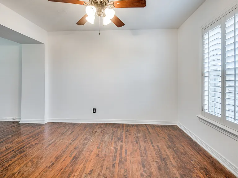 6465 Bordeaux Ave #6465 — Photo 17