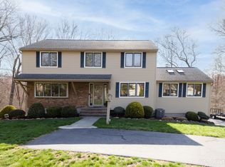 344 Towpath Lane, Cheshire, CT 06410