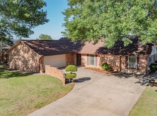 505 Castlegate St, Howe, TX 75459