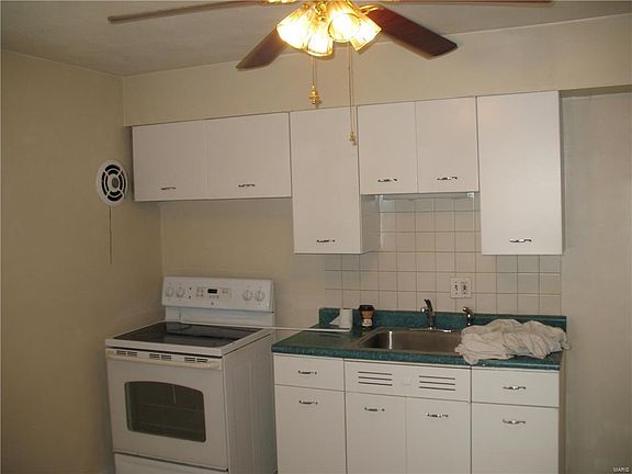 5th image of 444 Wilmington Ave