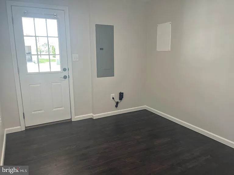 7610 Golden Slumber Ln — Photo 33