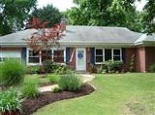 434 Hampshire Ct, Saint Louis, MO