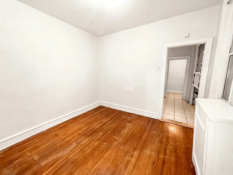 253 W Rockland St #1 — Photo 5