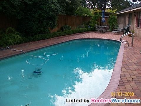 3rd image of 1603 Willowby Dr