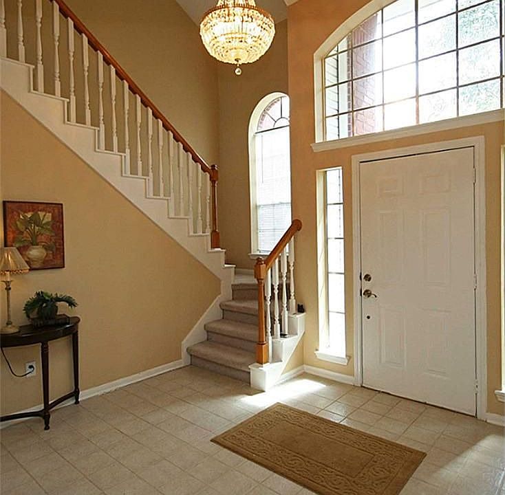 1st image of 4327 E Meadows Dr