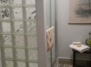 368 Porter Ave, Middlebury, CT 06762