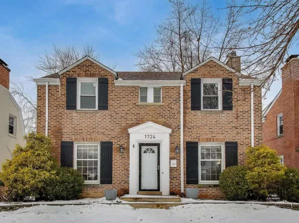 1724 N 77th Ct, Elmwood Park, IL 60707