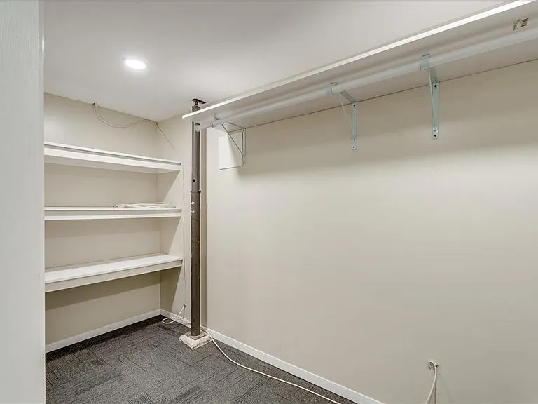 15 Lomond Blvd #15 — Photo 28