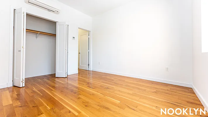 Rented by Nooklyn NYC LLC | media 46