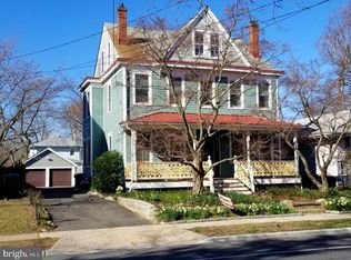 319 Cinnaminson Ave, Palmyra, NJ 08065