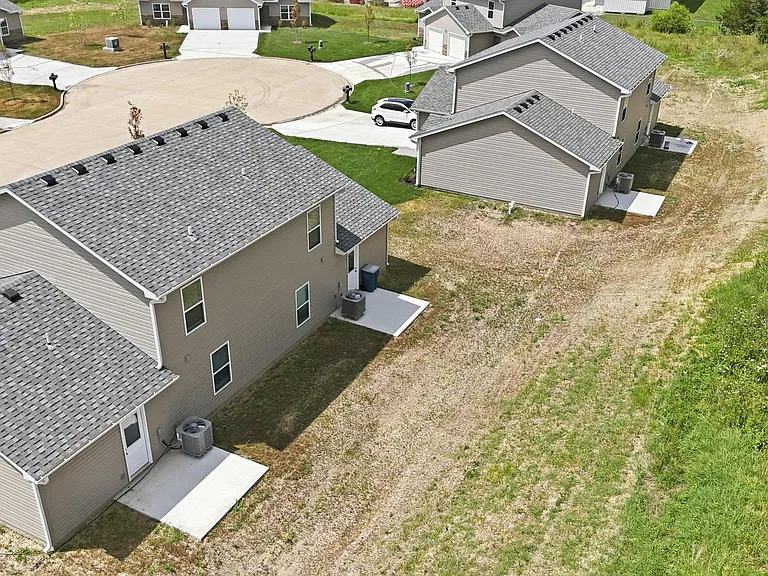 15405 Corbin Ct — Photo 7