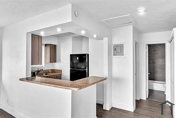 1 bed, 575 sqft, $1,650 — Photo 2