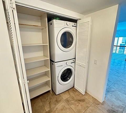 5th image of 45 SE 5th St #807