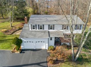 41 Farview Rd, Carmel, NY 10512