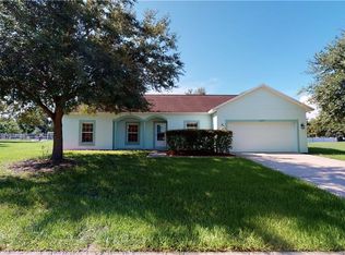 5207 Pancho Villa Ln, Plant City, FL 33566