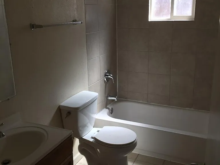1446 S Chance Ave #104 — Photo 6