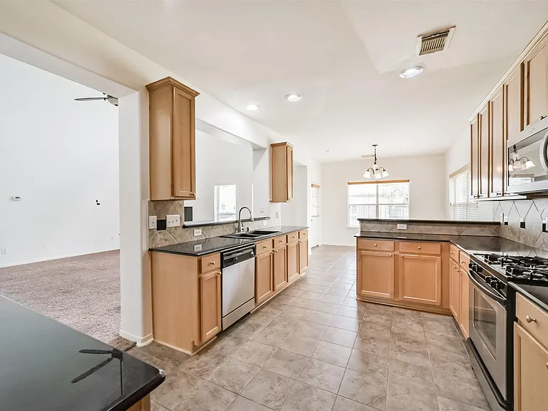 315 Willow Pointe Dr — Photo 15