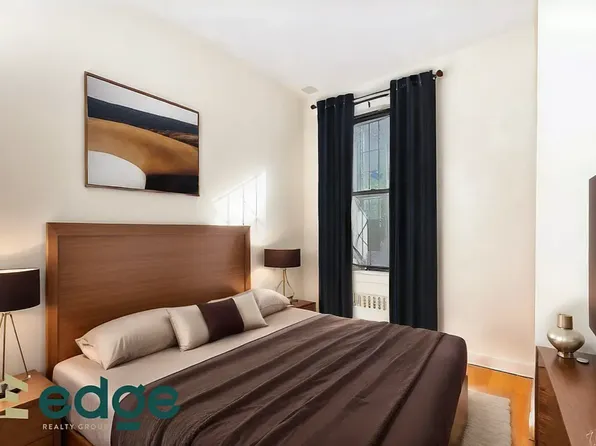 90 Wilson Avenue image 4 of 6