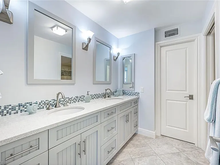 4041 Gulf Shore Blvd N #1108 — Photo 16
