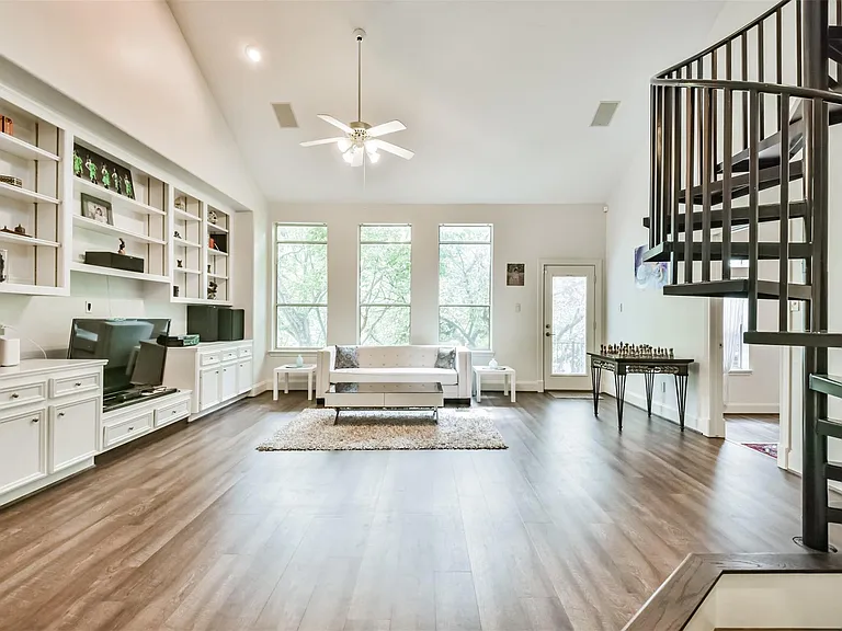 4736 Post Oak Timber Dr #5 — Photo 31