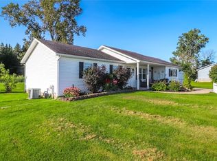 16924 4th Section Rd, Holley, NY 14470