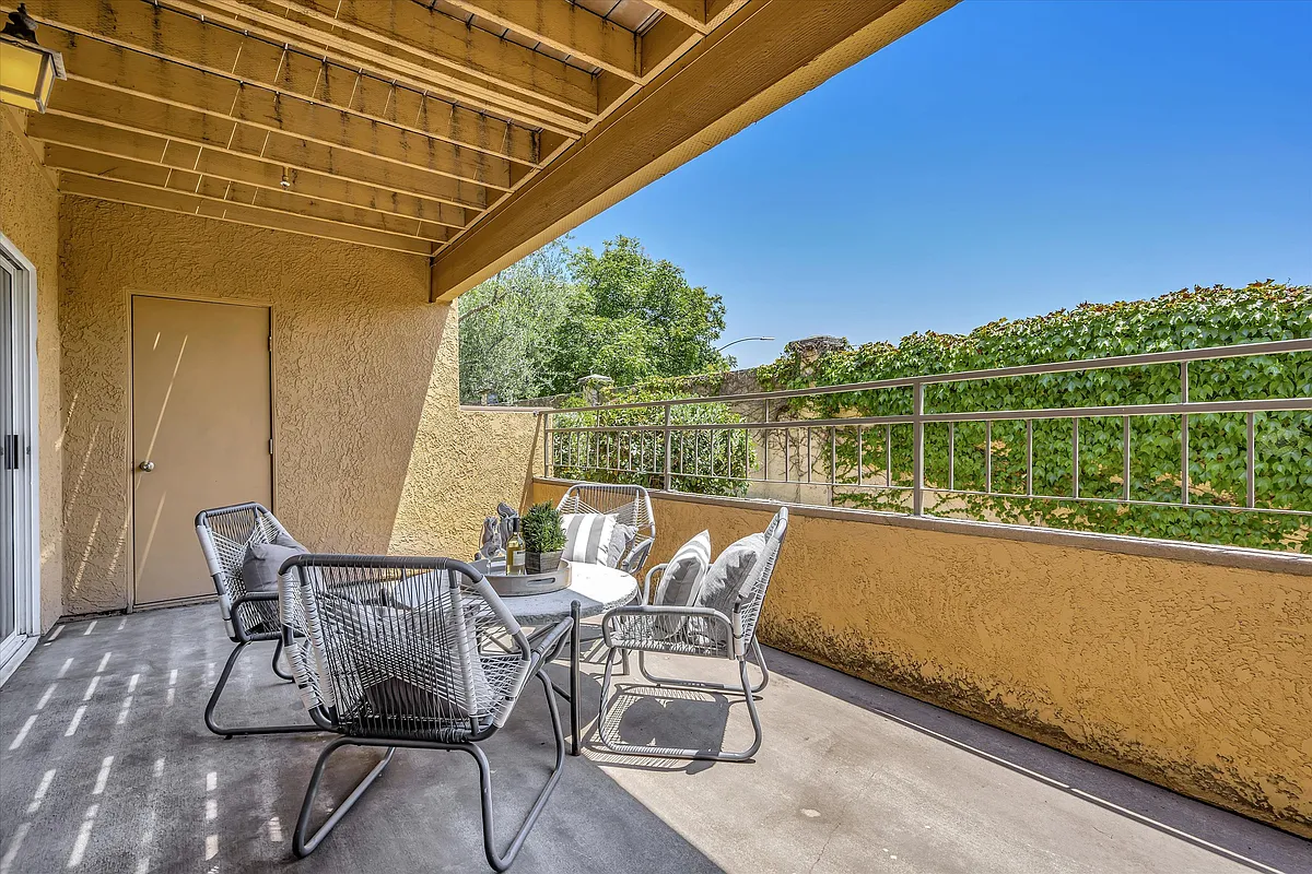 Building Photo - 440 Bollinger Canyon Ln #194